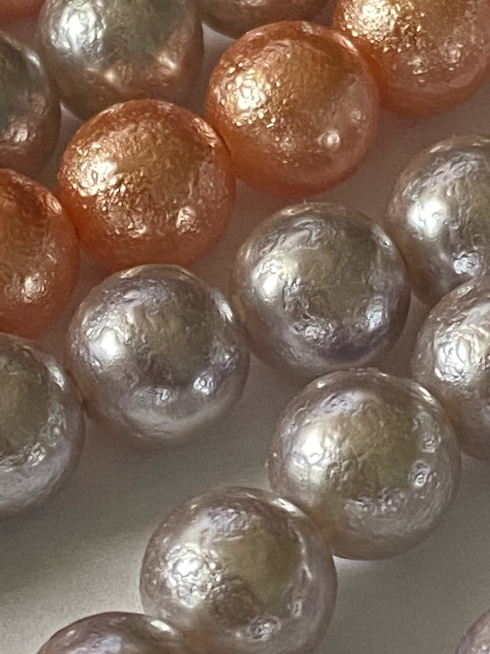 Pearlescent Bead Lot Faux Pearl Beads in Mint, Peach & Champagne - Picture 8 of 10